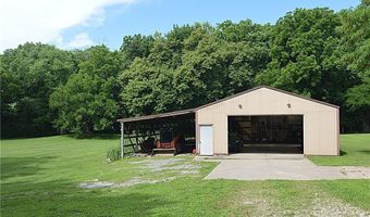 13905 Leavenworth Rd, Basehor, KS 66007