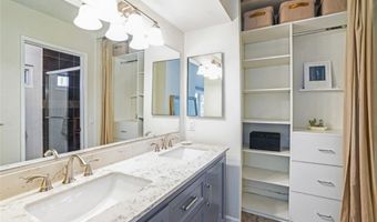 1051 Walnut Grove Ave, Rosemead, CA 91770
