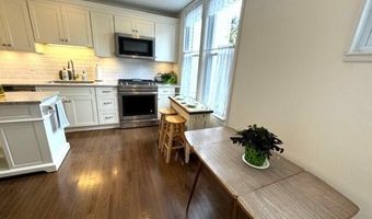 1022 Kennedy Blvd, Bayonne, NJ 07002
