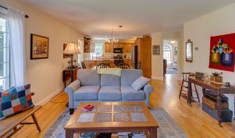 105 Loft Cir, Campton, NH 03223