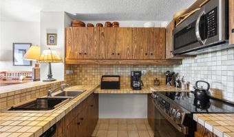 1717 Mott Smith Dr 2904, Honolulu, HI 96822