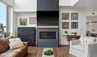 7864 Crane Cir, Anchorage, AK 99502
