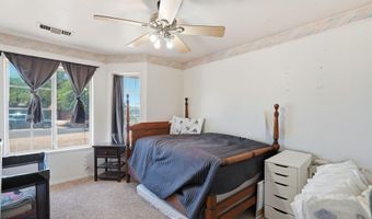 9584 W TINAJAS Dr W, Arizona City, AZ 85123