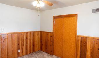 204 Acoma Dr, Clovis, NM 88101