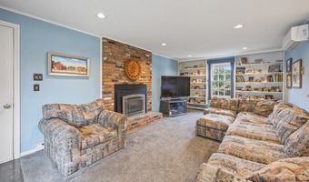 745 Rustic Ln, Cheshire, CT 06410