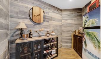 6605 SEABIRD Way, Apollo Beach, FL 33572