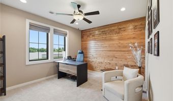 4261 Lakeshore Dr, Basehor, KS 66007