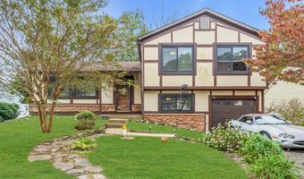 11 Midship Dr, Barnegat, NJ 08005