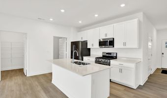 5262 Nettleton Way, Avon, IN 46123