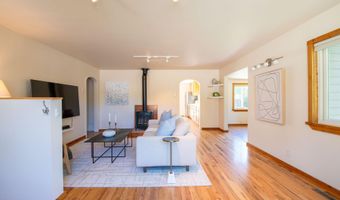 312 N 3RD St, Bellevue, ID 83313