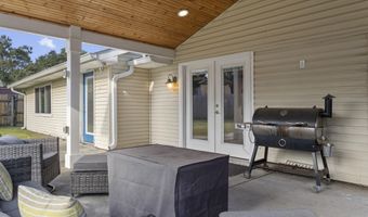 103 Barcelona Ct, Bay St. Louis, MS 39520
