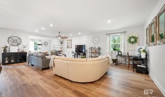 2104 Cate Ct, Bay Minette, AL 36507