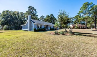 4506 Chateau Dr, Albany, GA 31721