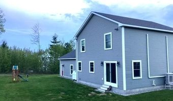 48 Mountain View Dr, Auburn, ME 04210