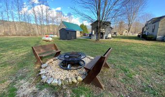 121 Lazy Bear Trl, Andrews, NC 28901