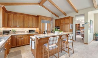 1030 Lakeside Dr, Gardnerville, NV 89460