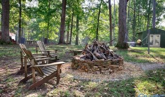14177 Dogwood Rd, Athens, AL 35611
