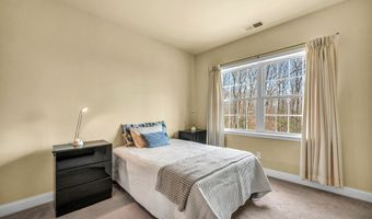 284 Northington Dr, Avon, CT 06001