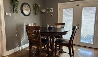 3117 Sora Ave, Audubon Park, KY 40213