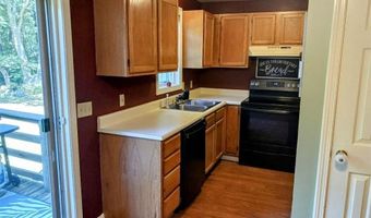 45 Niblick Cir 45, Coventry, RI 02816