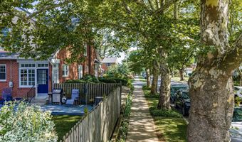 2051 W LIVINGSTON St, Allentown, PA 18104