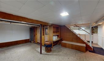 73 Allen Ave, Cranston, RI 02910