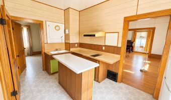 925 929 S 2nd Ave, Alpena, MI 49707
