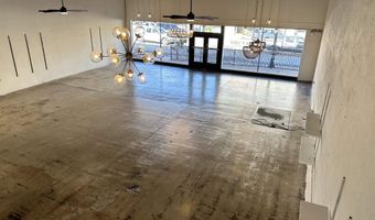114 N Market St, Benton, AR 72015