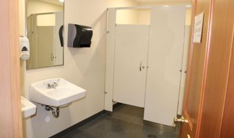 250-262 Bomarc Rd, Bangor, ME 04401