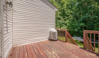 25 Silver Pl Apt B, Angier, NC 27501