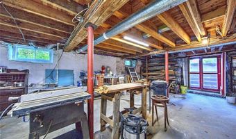540 Greenville Rd, North Smithfield, RI 02896