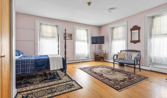 103 South St, Bath, ME 04530