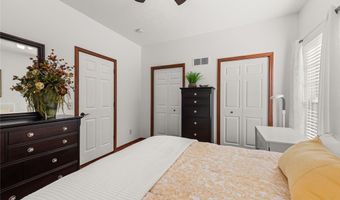 650 Eastpointe Ct, Amherst, OH 44001