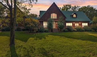 100 Plantation Ln, Batesville, AR 72501