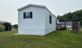 27 Daniel Dr, Belfast, ME 04915
