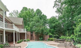 192 Lakeshore Dr, Albany, KY 42602