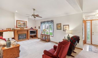 1106 Cassidy Curv, Adel, IA 50003