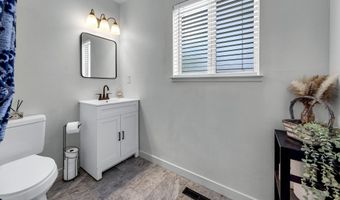 451 7th St, Fernley, NV 89408