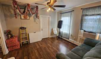 113 Clarence St, Bridgeport, CT 06608
