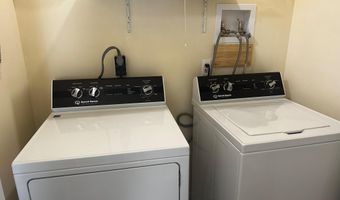 7904 INVERTON Rd 204, Annandale, VA 22003