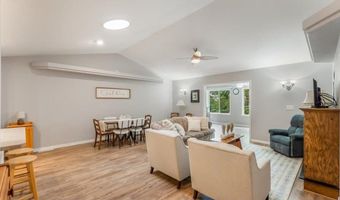 820 N Mckay Ave NE, Alexandria, MN 56308