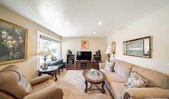 1775 Avocet Dr, Ammon, ID 83406