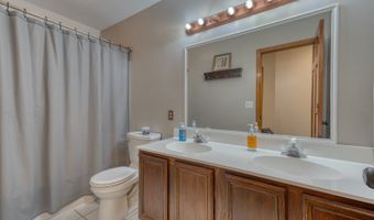 287 S Bear Hill Rd, Chaplin, CT 06235