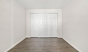 10401 BEACON RIDGE Dr 8-101, Bowie, MD 20721