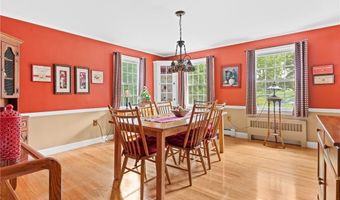 110 Hopkins Ave, Johnston, RI 02919