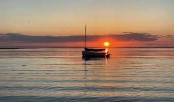 2006 CENTRAL Ave, Barnegat Light, NJ 08006