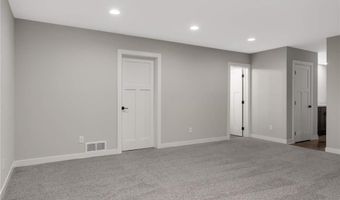 15590 Duck Trail Ln, Apple Valley, MN 55124