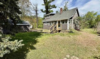 516 Hall St, Bow, NH 03304