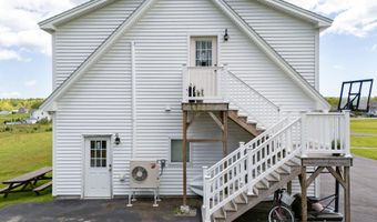 37 Trolly Farm Way, Falmouth, ME 04105