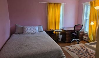 134 Washington St, Brattleboro, VT 05301